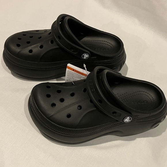 NWT CROCS Black Platform Shoes Bella Clogs size womens 6 - Picture 5 of 11